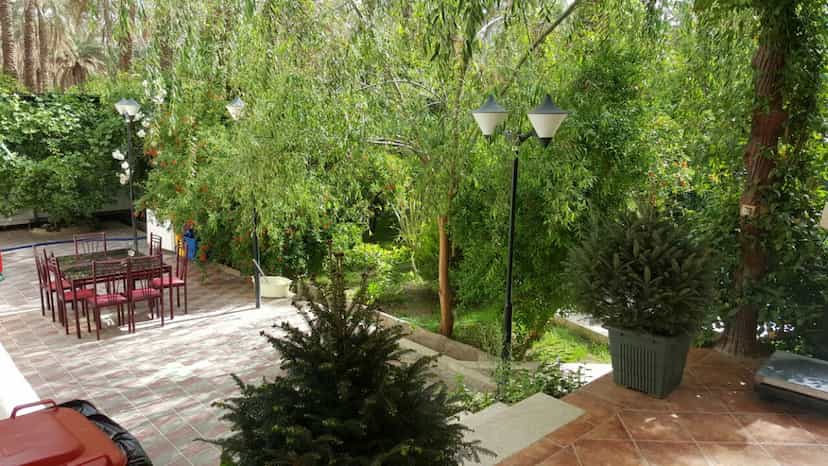 عکس باغ رستوران البرز در صوفی آباد بم