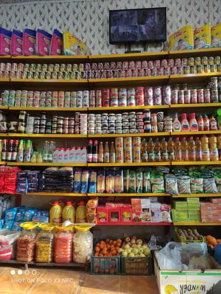 عکس سوپر مارکت تاجیک در شهیدگاه پیشوا