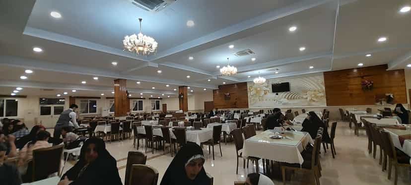 عکس مجتمع آموزشی،رفاهی امامت شهرک نواب صفوی چالوس