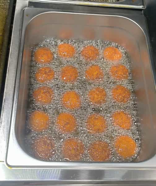 عکس فست فود taste mix شهرک فرزانگان ورامین