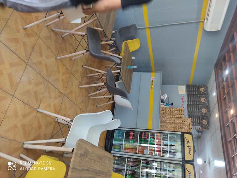 عکس پیتزا پنیر در مرزدارانی ورامین