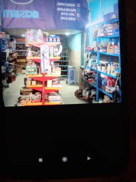 عکس یدک مزدا رهبر در شهر محمدشهر