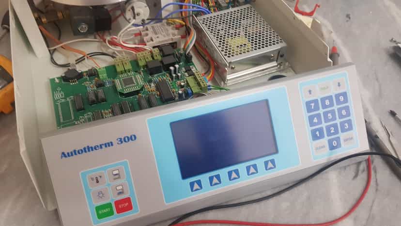 عکس خدمات الکترونیک داورپناه در عدل بیرجند