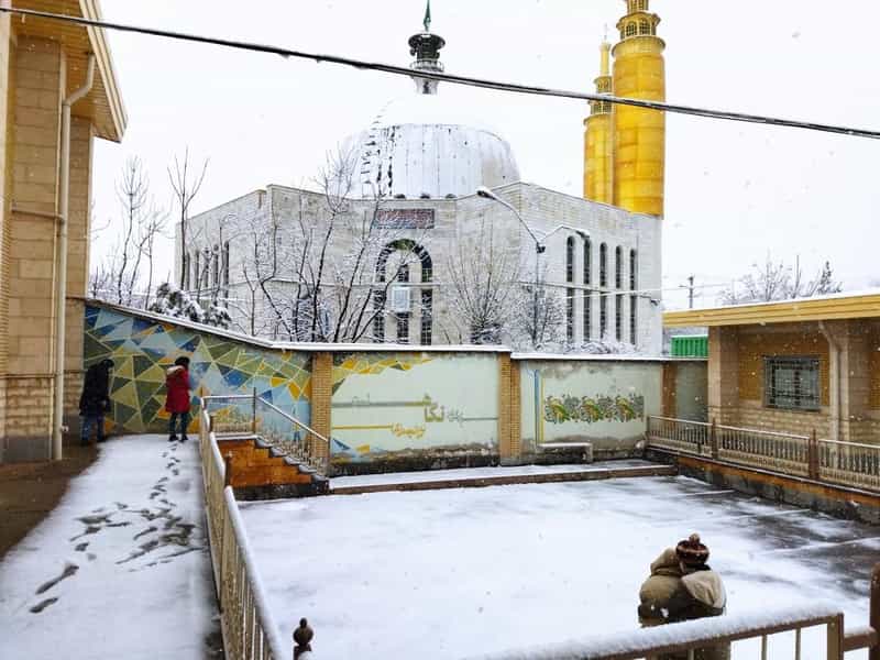 عکس دبیرستان فرزانگان در کارمندان ابهر