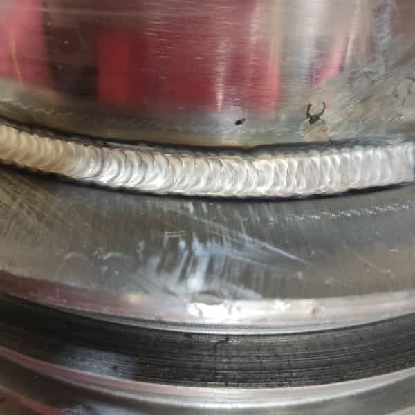 عکس خدمات جوشکاری لیز و ارگون تات در کمالشهر کمال‌شهر