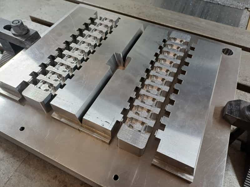 عکس سی ان سی کارستان در کمالشهر کمال‌شهر