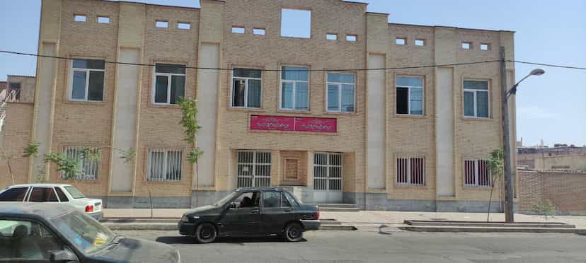 عکس دبیرستان خیری دخترانه فرهنگ در مهدیه قرچک