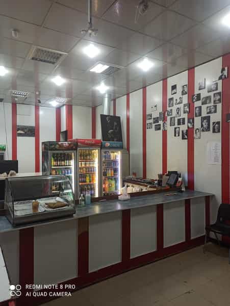 عکس فلافل چارلی در بازار یاسوج