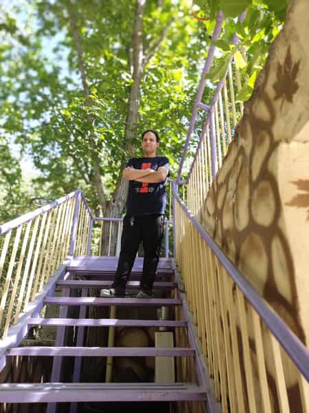 عکس باغ رستوران لاوین در ارم یاسوج