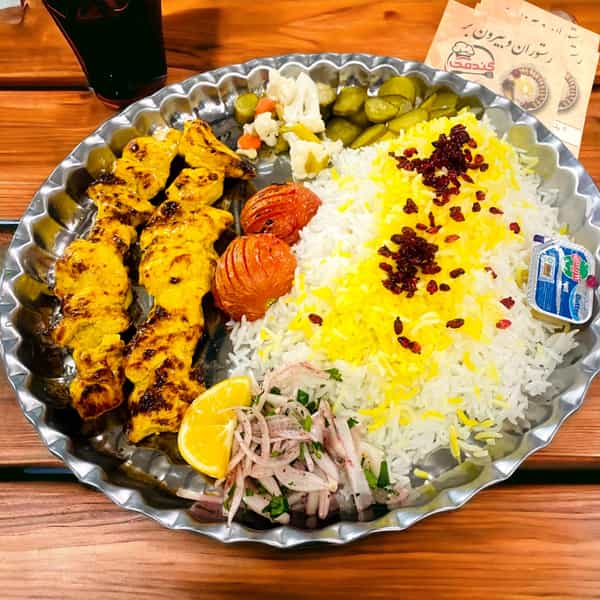 عکس رستوران گندمک در شهر بانه