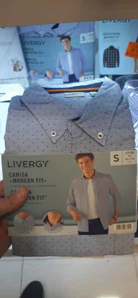 عکس اسپرت لباس زنانه و مردانه برند خارجی لوبلیا در شهر ملارد