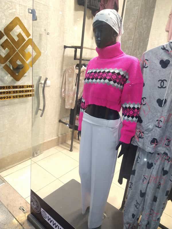 عکس فروشگاه پوشاک گردون در فاز ۴ اندیشه اندیشه