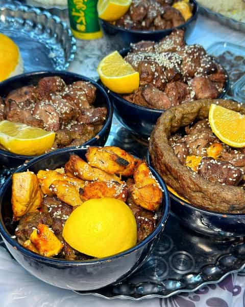 عکس کباب ساطوری رز بناب در فاز ۳ اندیشه اندیشه