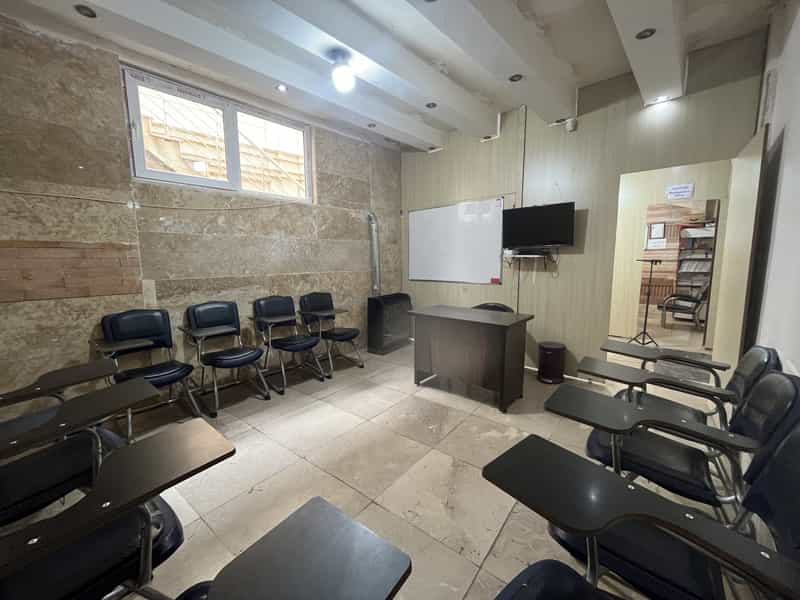 عکس آموزشگاه زبان تابان در شهر اندیشه