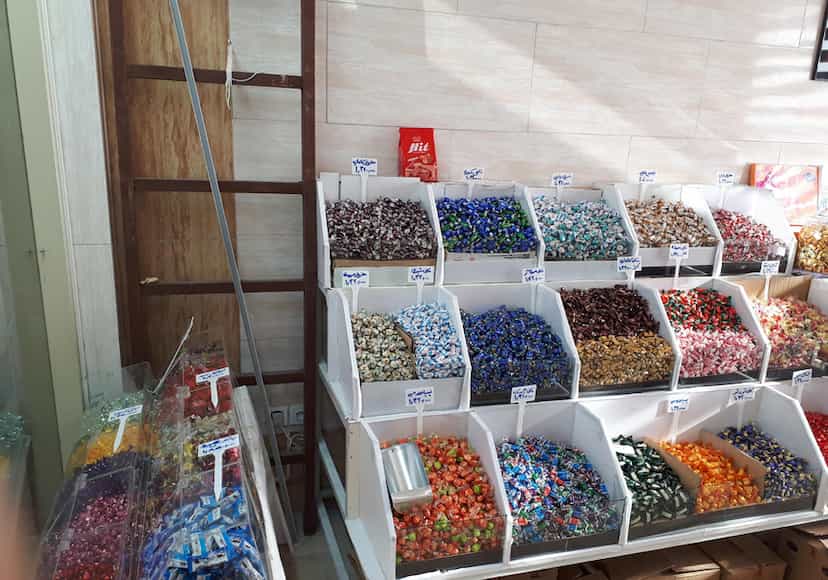 عکس شهرشکلات سارا در فاز ۳ اندیشه اندیشه