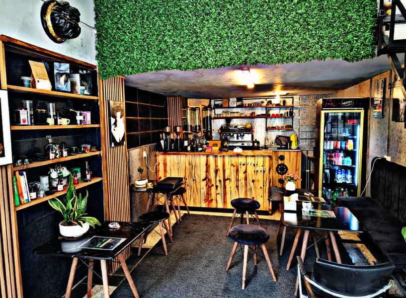 عکس کافه لائوس در مارلیک ملارد