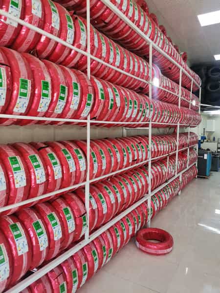 عکس فروشگاه لاستیک اوپاتان تایر در سرویس قنوانی آبادان