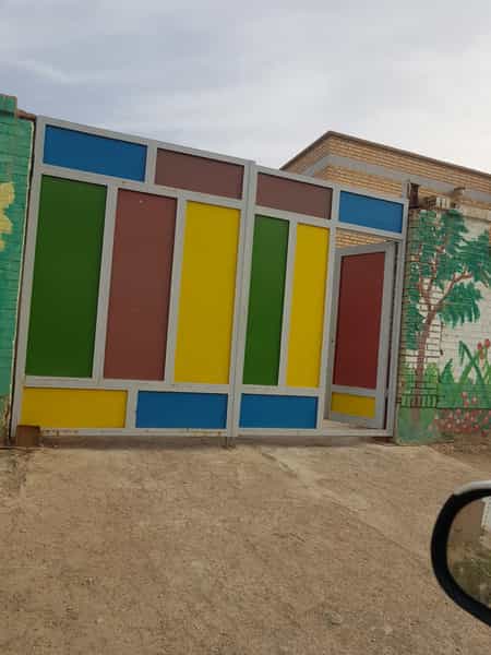 عکس دبیرستان دخترانه راضیه در ولیعصر آبادان