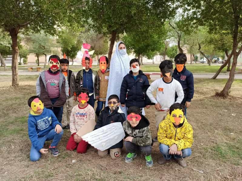 عکس دبستان پسرانه صالحین (تیزهوشان) در بهار آبادان