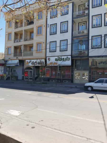 عکس داروخانه دکتر غلامی در فجر ساوه