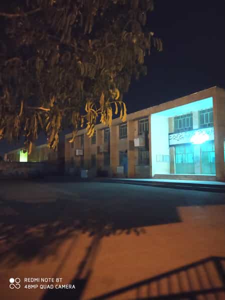 عکس دبیرستان آیت الله طالقانی در شهر ایذه