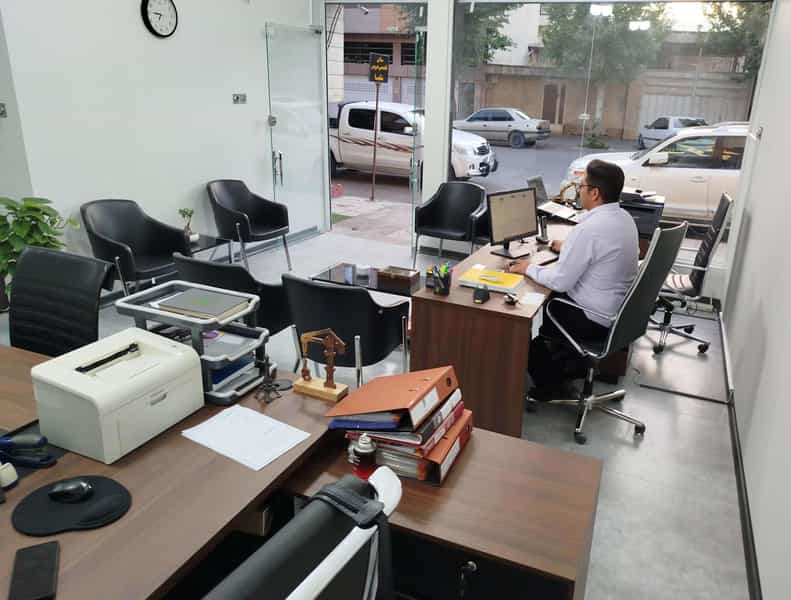 عکس دپارتمان املاک کوچه در شریعتی شهرکرد