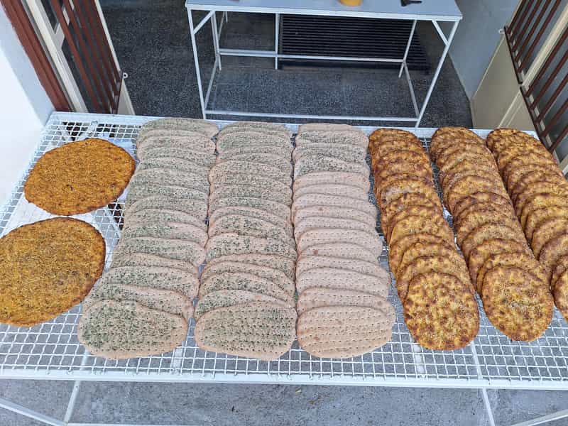 عکس نانوایی کاکولی محلی عادل در شریعتی شهرکرد