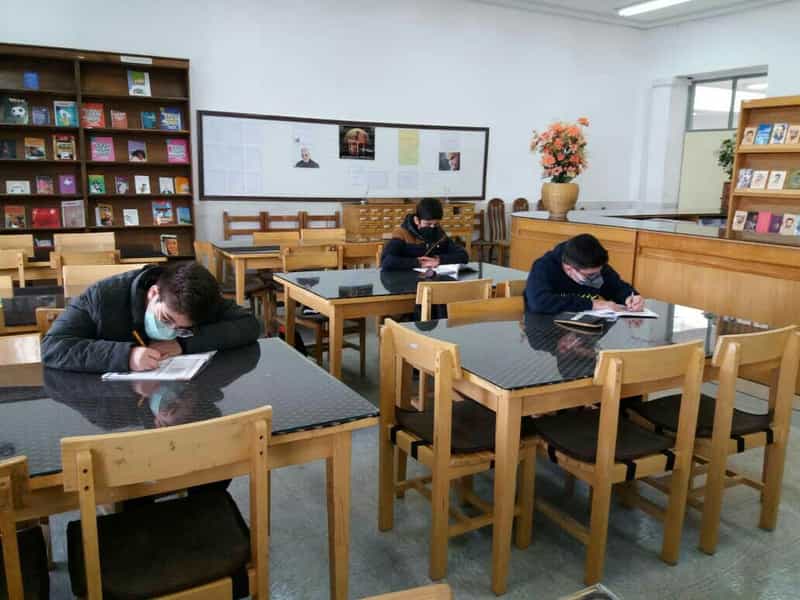 عکس تیزهوشان شهرکرد 