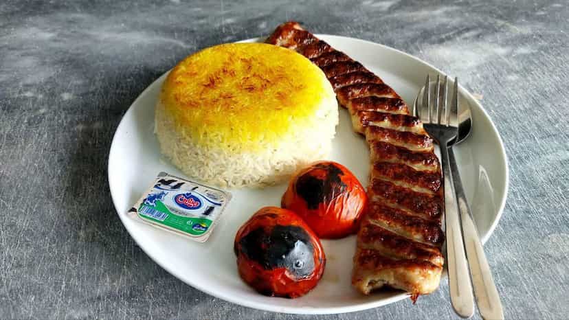 عکس کباب شیپوری در ایزدی فریدون‌کنار