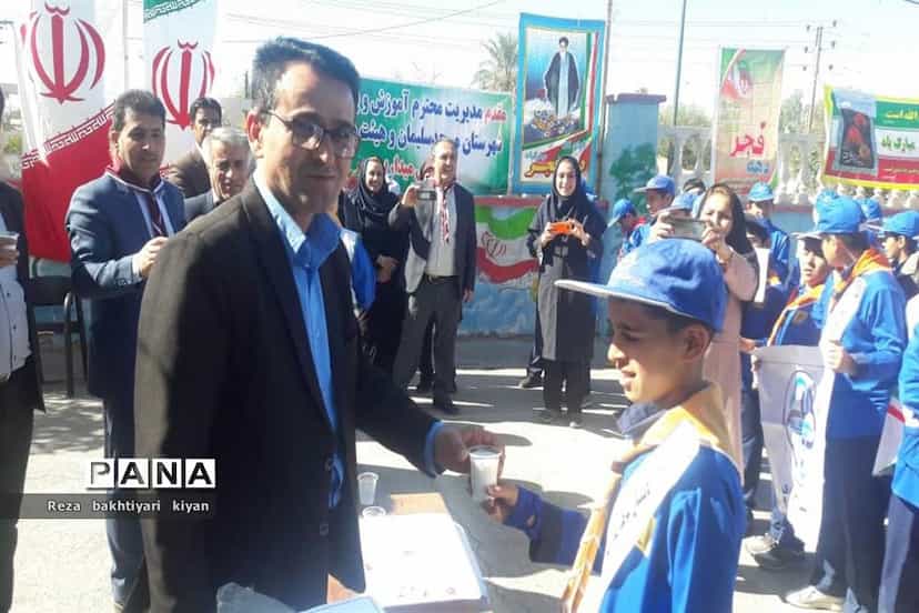 عکس دبستان پسرانه شاهد امام رضا در ولیعصر مسجدسلیمان