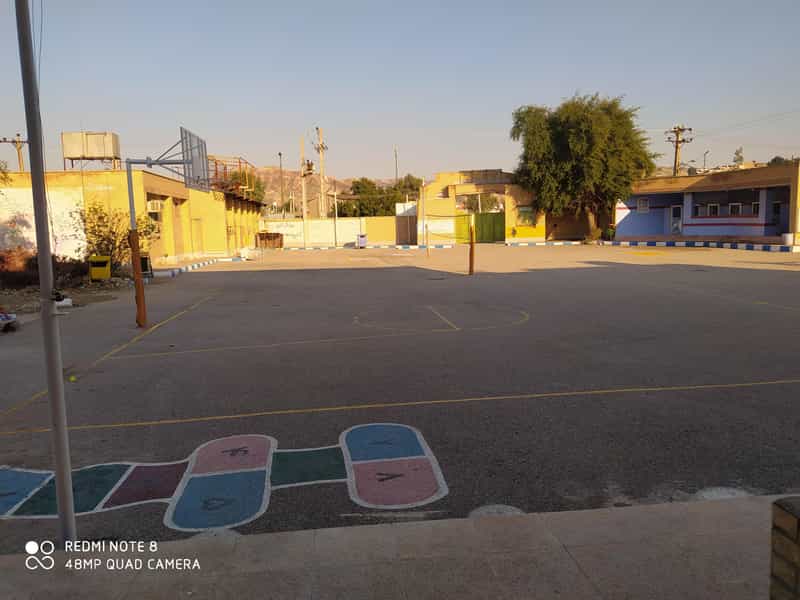 عکس دبیرستان دخترانه شیخ انصاری در ولیعصر مسجدسلیمان