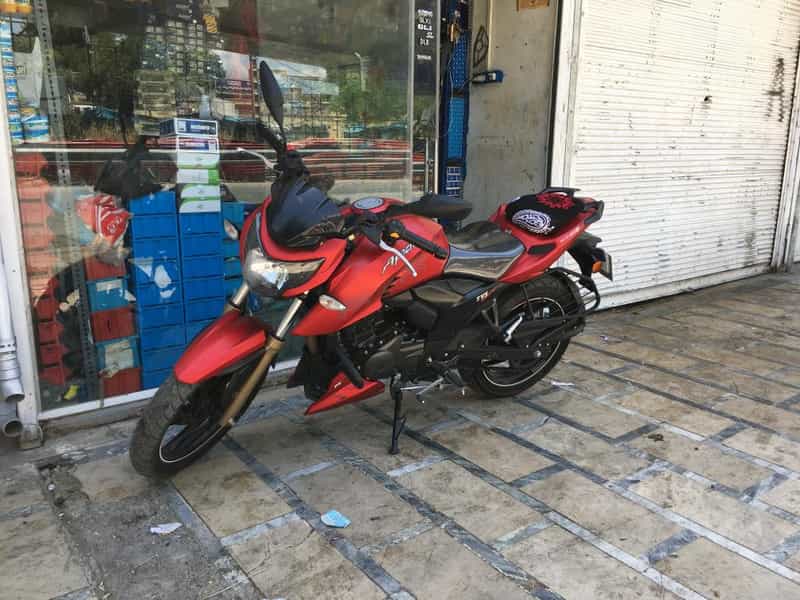 عکس فروشگاه یدکی حمید روزبهانی در بسیج بروجرد