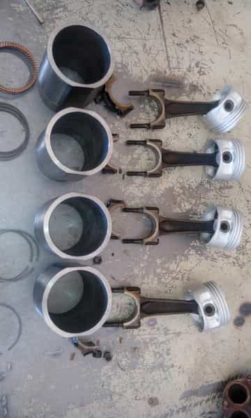 عکس تعمیرگاه مکانیکی و جلوبندی برادران خدایاری در شهر نظرآباد