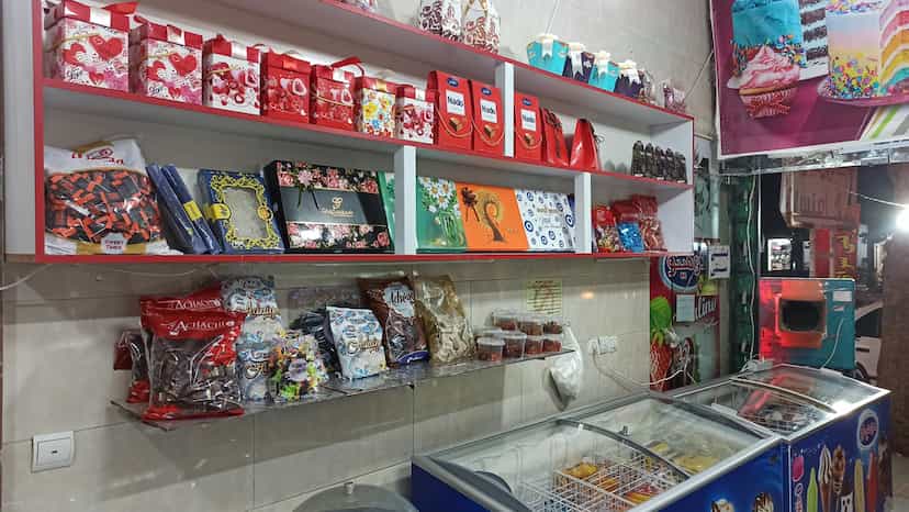 عکس شیرینی سرای سادات در شهر نظرآباد