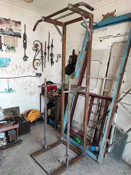 عکس جوشکاری درب و پنجره دادور در مولوی قائم شهر