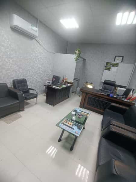 عکس دفتر املاک آرسِس در فاز ۲ پرند