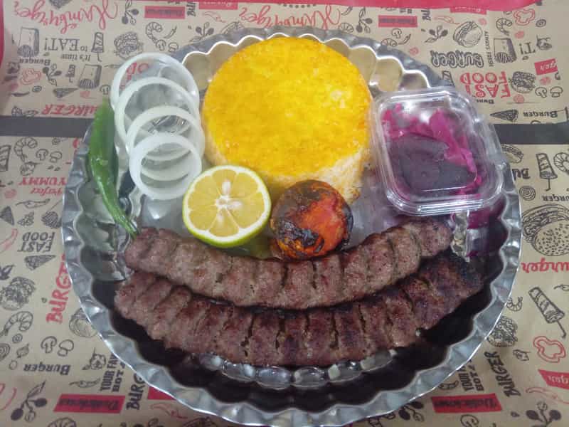 عکس پیتزا خونگی شعبه۲ در فاز ۵ پرند