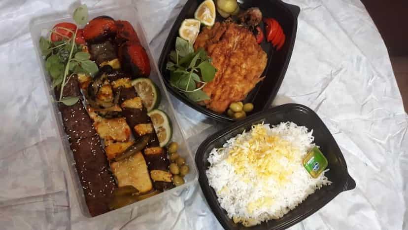 عکس کترینگ ریحون در فاز ۶ پرند