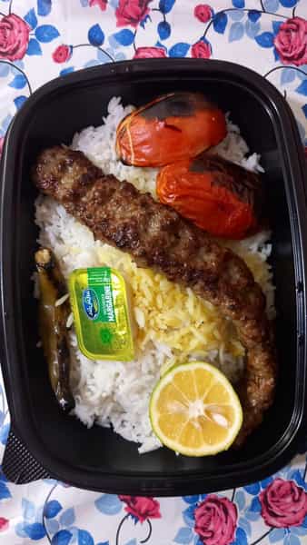 عکس کترینگ ریحون در فاز ۶ پرند