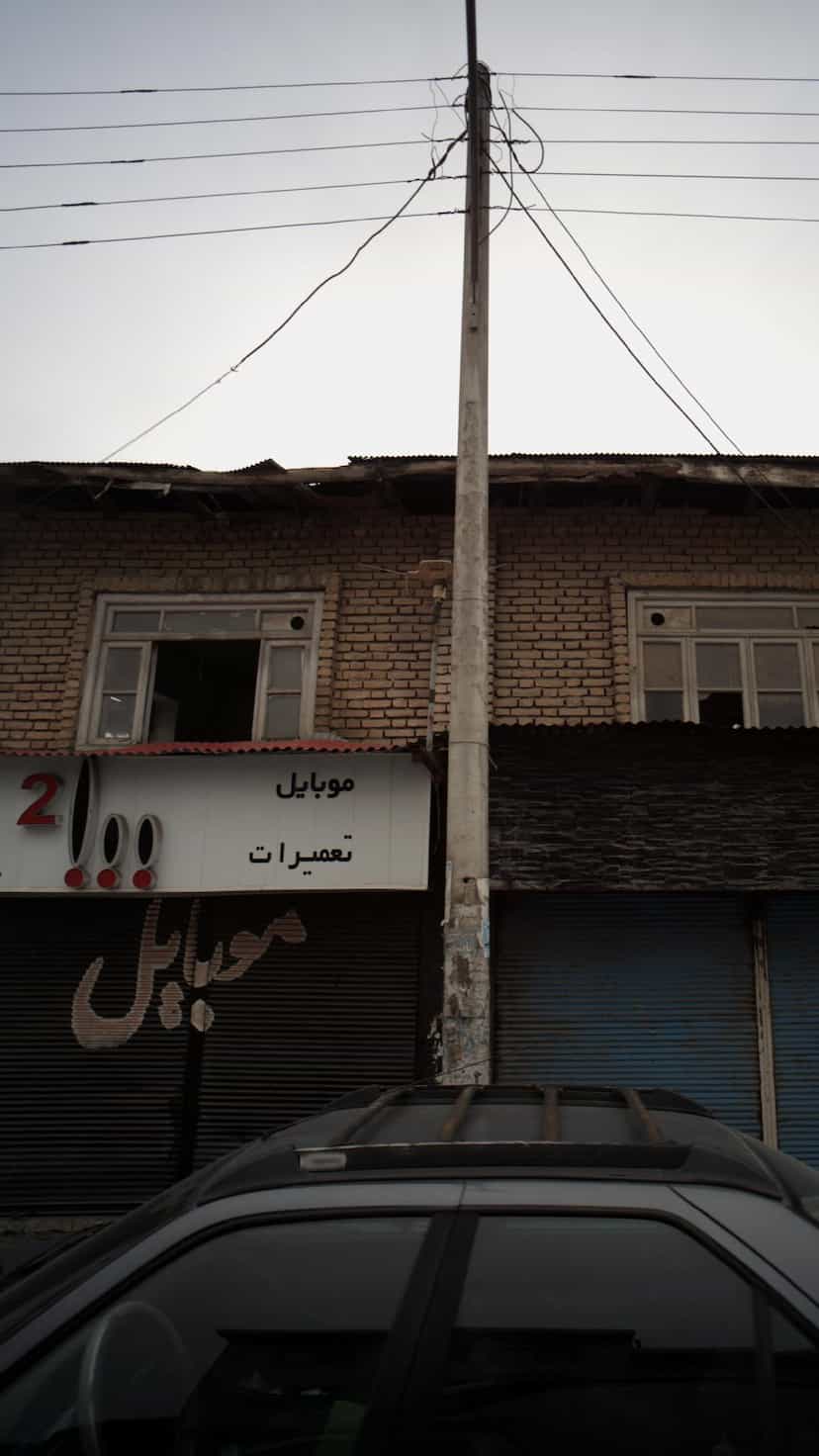 عکس تعمیرات موبایل 2100 در جویبار قائم شهر