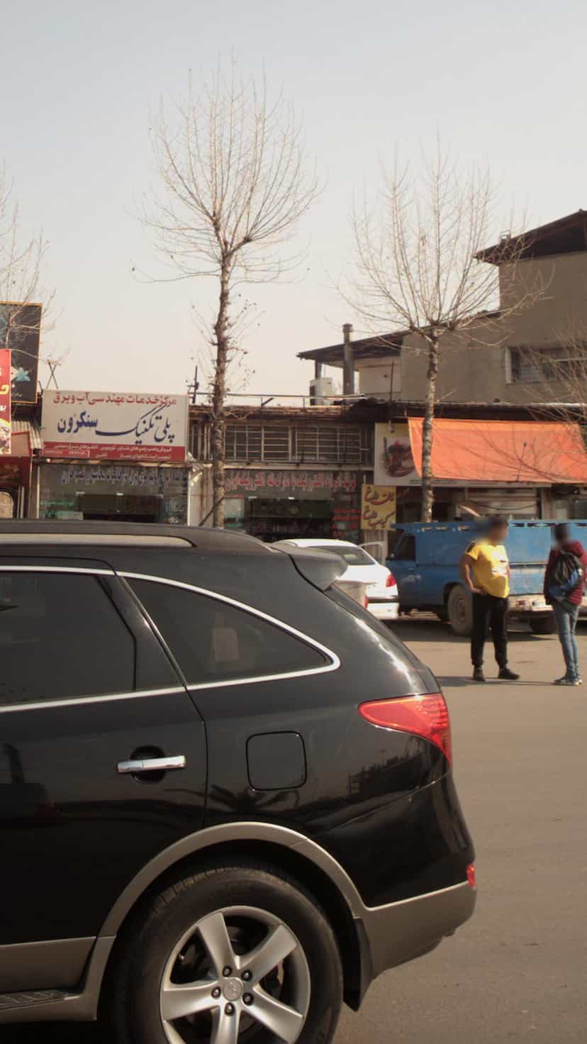 عکس تولید ادوات الکتونیکی در یادگار قائم شهر