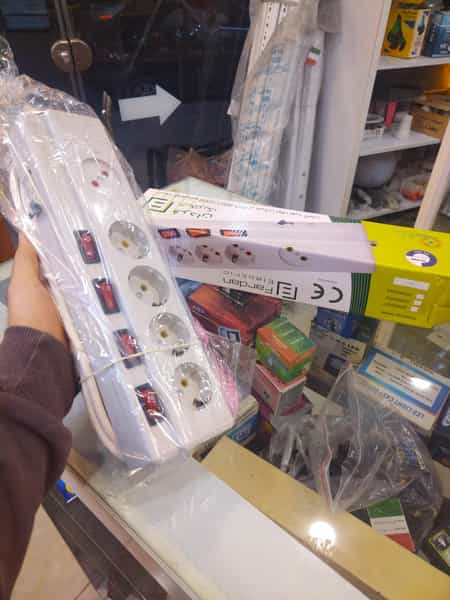 عکس کالای برق نور در شهر قائم شهر