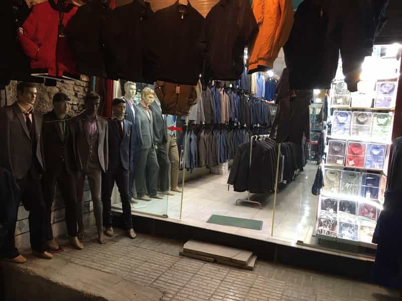 عکس فروشگاه پوشاک محمد قیاسی کوی نبی شیخ نهاوند