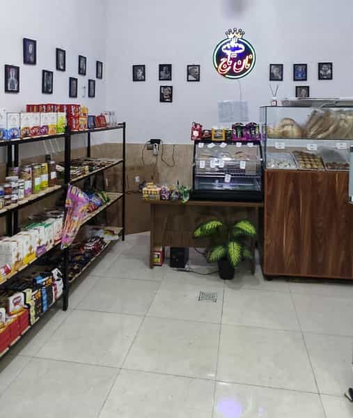 عکس نان شیرینی تاج در احمدی قائم شهر