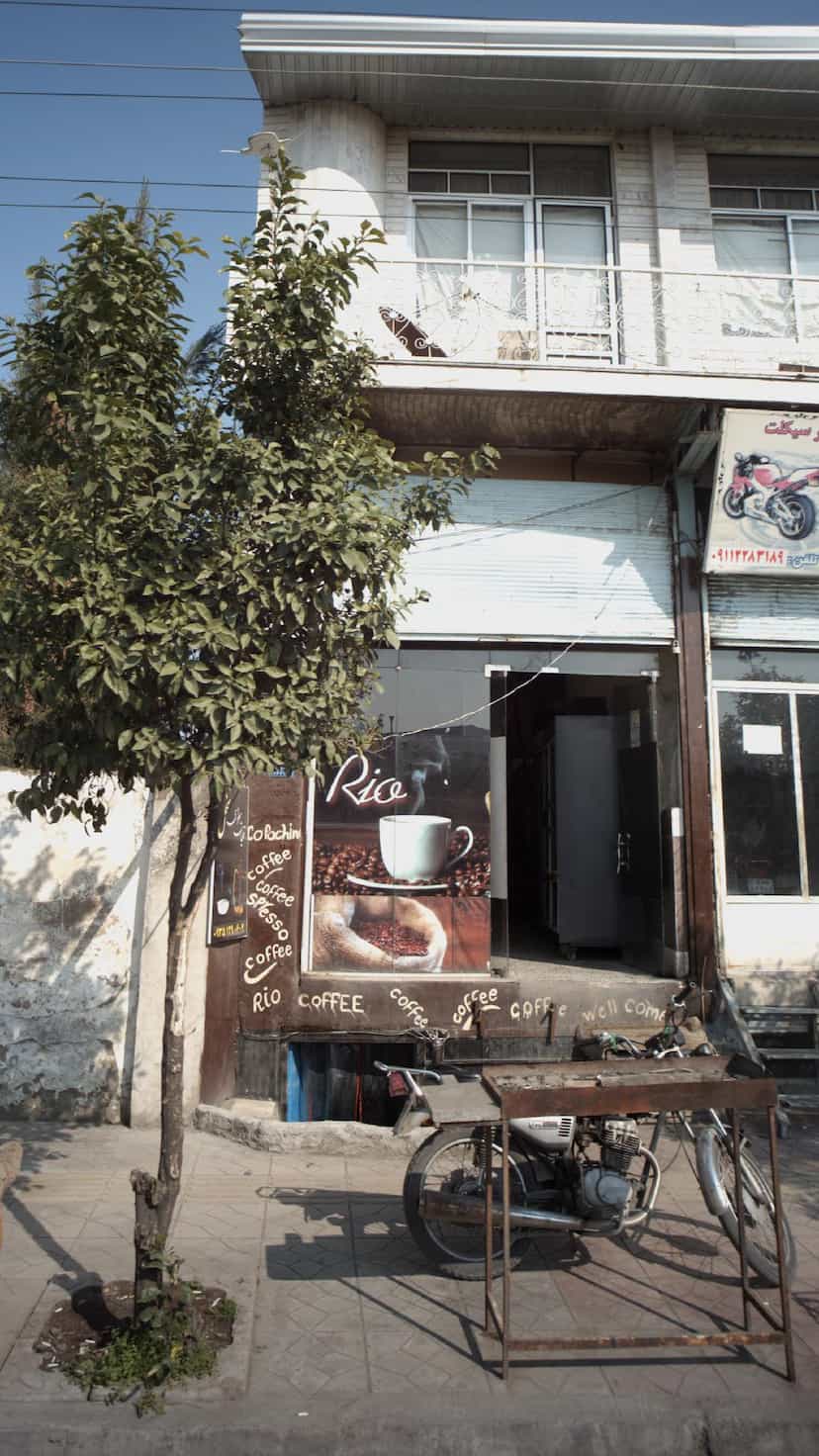 عکس قلیان سرای نخل در یادگار قائم شهر