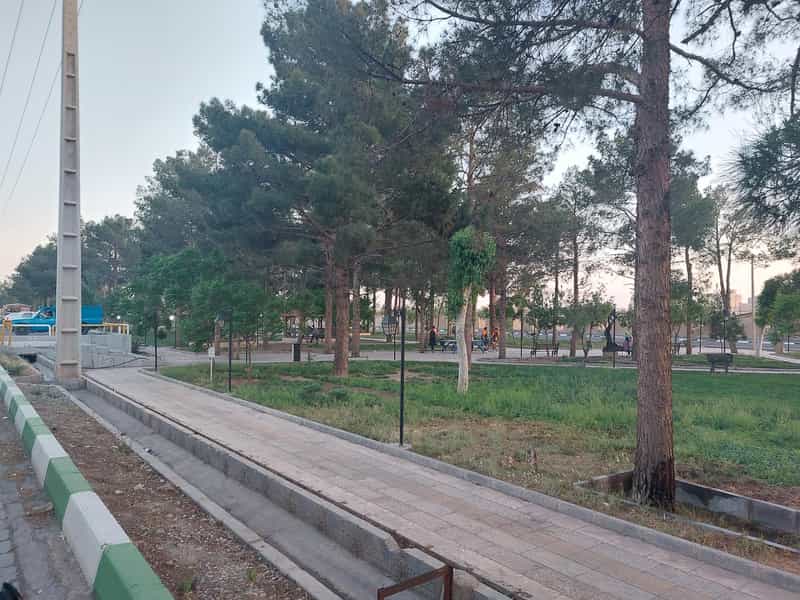 عکس پارک غدیر در تختی گرمسار