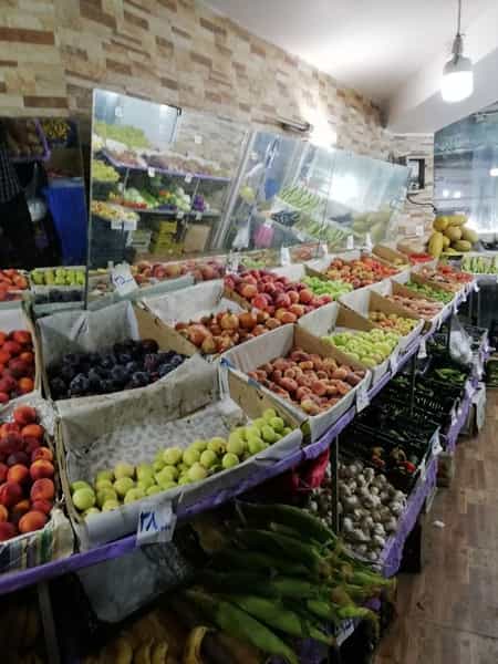 عکس میوه و تره بار خانواده در مولوی قائم شهر