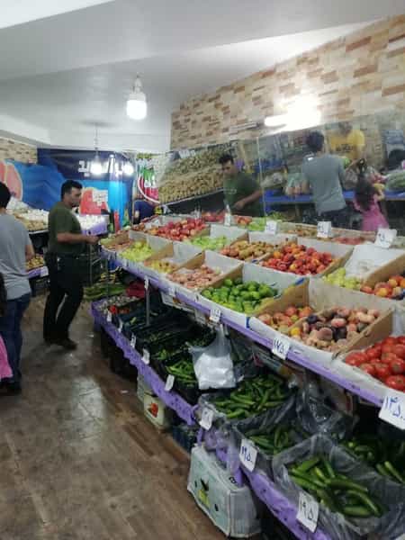 عکس میوه و تره بار خانواده در مولوی قائم شهر