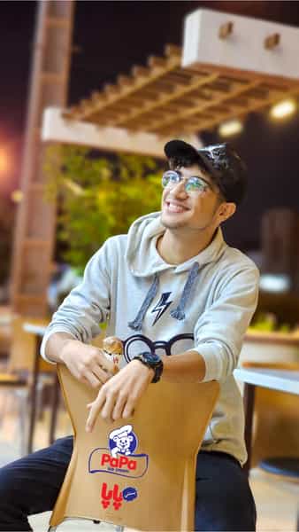 عکس بستنی پاپا در شهر بهبهان