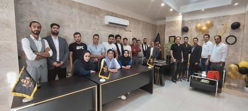 عکس گروه بزرگ املاک کارو در شهر فردیس